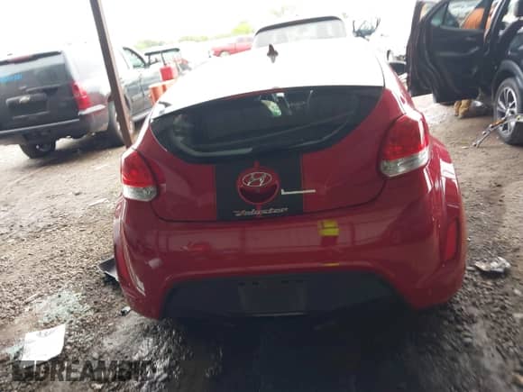 2016 Hyundai Veloster with VIN KMHTC6AD1GU272922, listed as a IAAI auction lot 43115743 with 85,156 mi miles and . Bid and sale history available at DreamBid. Image 17.