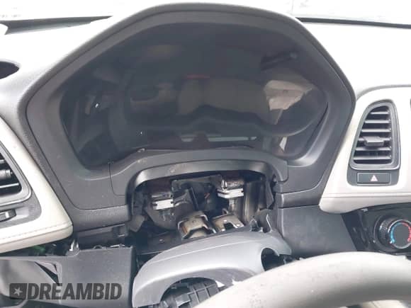2022 Honda HR-V LX с VIN 3CZRU5H34NM723033, выставлен на аукционе IAAI как лот 43202425 с пробегом Не указан миль и . История ставок и продаж доступна на DreamBid. Изображение 7.