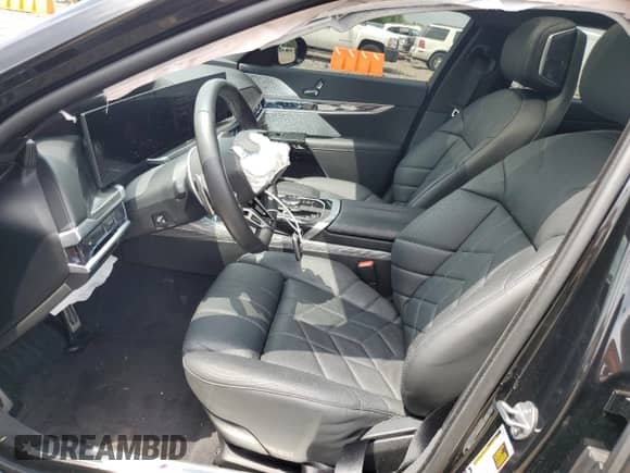 2024 BMW 7 Series 760i xDrive с VIN WBA33EJ05RCS20369, выставлен на аукционе Copart как лот 58822485 с пробегом 14 554 миль миль и Списание • Salvage title. История ставок и продаж доступна на DreamBid. Изображение 7.