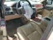 2014 Chevrolet Tahoe LTZ с VIN 1GNSCCE07ER121175, выставлен на аукционе Copart как лот 62642925 с пробегом Не указан миль и Списание • Salvage title. История ставок и продаж доступна на DreamBid. Изображение 8.