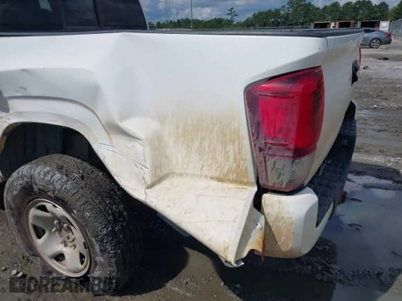 2021 Toyota Tacoma SR с VIN 3TYAX5GN7MT033552, выставлен на аукционе IAAI как лот 43068415 с пробегом 83 512 миль миль и . История ставок и продаж доступна на DreamBid. Изображение 19.