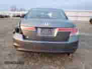 2012 Honda Accord EX z VIN 1HGCP2E76CA034406, wystawiony jako Copart lot #47750365 z przebiegiem 148 313 mil mil oraz Nie do naprawy • Non repairable. Historia ofert i sprzedaży dostępna na DreamBid. Obrazek 6.