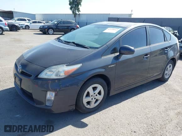 2011 Toyota Prius I with VIN JTDKN3DU5B0269106, listed as a IAAI auction lot 42338062 with 141,180 mi miles and . Bid and sale history available at DreamBid. Image 2.