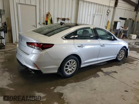 2018 Hyundai Sonata SEL with VIN 5NPE34AF7JH726255, listed as a Copart auction lot 66362675 with 48,352 mi miles and Clean title. Bid and sale history available at DreamBid. Image 3.
