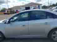 2014 Chevrolet Cruze 1LT with VIN 1G1PC5SB3E7321779, listed as a IAAI auction lot 43059154 with 163,469 mi miles and . Bid and sale history available at DreamBid. Image 14.