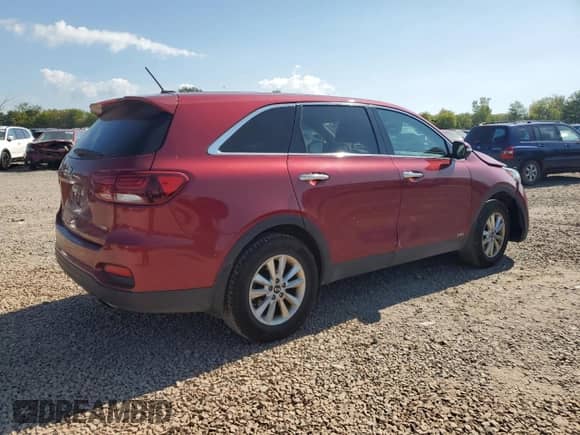 2020 Kia Sorento LX с VIN 5XYPGDA35LG653187, выставлен на аукционе Copart как лот 80544365 с пробегом 80 904 миль миль и Списание • Salvage title. История ставок и продаж доступна на DreamBid. Изображение 3.