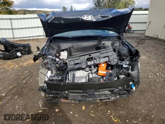 2025 Hyundai Kona SEL z VIN KM8HC3A6XSU018351, wystawiony jako Copart lot #75495384 z przebiegiem 685 mil mil oraz Szkoda całkowita • Salvage title. Historia ofert i sprzedaży dostępna na DreamBid. Obrazek 5.