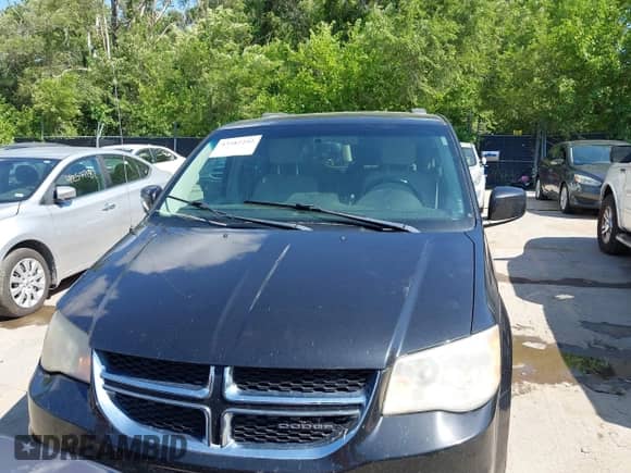 2012 Dodge Grand Caravan Crew with VIN 2C4RDGDG5CR131477, listed as a IAAI auction lot 42582292 with 194,808 mi miles and . Bid and sale history available at DreamBid. Image 6.