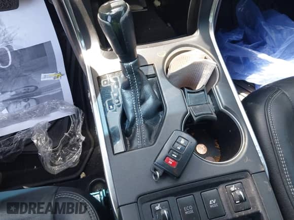 2017 Toyota Camry Hybrid LE с VIN 4T1BD1FK3HU211639, выставлен на аукционе IAAI как лот 42816289 с пробегом 136 802 миль миль и . История ставок и продаж доступна на DreamBid. Изображение 11.