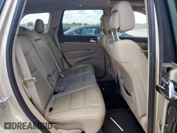 2012 Jeep Grand Cherokee Limited z VIN 1C4RJEBG8CC137430, wystawiony jako Copart lot #62833655 z przebiegiem 133 892 mil mil oraz Szkoda całkowita • Salvage title. Historia ofert i sprzedaży dostępna na DreamBid. Obrazek 10.