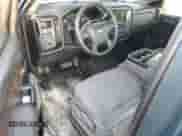 2014 Chevrolet Silverado 1500 Work Truck z VIN 1GCNCPEH8EZ226861, wystawiony jako Copart lot #70095275 z przebiegiem 150 669 mil mil oraz Szkoda całkowita • Salvage title. Historia ofert i sprzedaży dostępna na DreamBid. Obrazek 8.