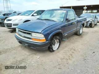 2002 Chevrolet S-10 LS с VIN 1GCCS145228249570, выставлен на аукционе Copart как лот 66494615 с пробегом 102 494 миль миль и Чистый • Clean title. История ставок и продаж доступна на DreamBid. Изображение 1.