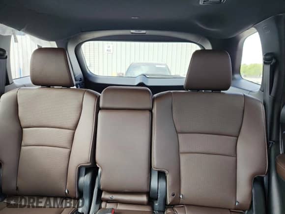 2024 Honda Passport EX-L with VIN 5FNYF8H51RB014388, listed as a Copart auction lot 71620945 with 12,742 mi miles and Salvage title. Bid and sale history available at DreamBid. Image 10.