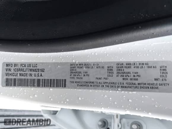 2021 Ram 1500 Laramie z VIN 1C6RREJT7MN828162, wystawiony jako IAAI lot #43386377 z przebiegiem 65 878 mil mil oraz . Historia ofert i sprzedaży dostępna na DreamBid. Obrazek 9.