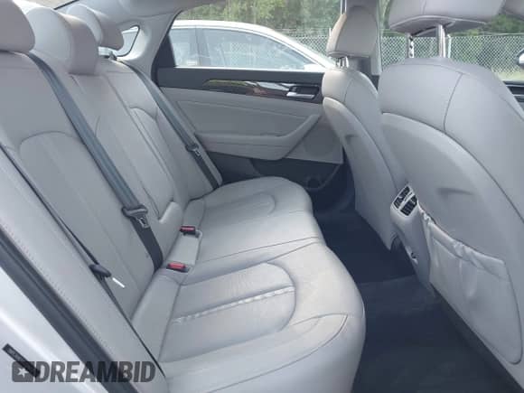 2018 Hyundai Sonata Limited with VIN 5NPE34AF1JH704672, listed as a IAAI auction lot 42234286 with 68,000 mi miles and . Bid and sale history available at DreamBid. Image 8.