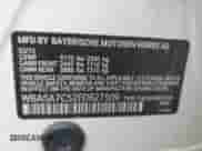 2015 BMW 5 Series 528i xDrive с VIN WBA5A7C52FD627509, выставлен на аукционе Copart как лот 71317055 с пробегом 134 594 миль миль и Списание • Salvage title. История ставок и продаж доступна на DreamBid. Изображение 12.