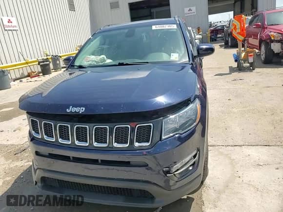 2021 Jeep Compass Latitude z VIN 3C4NJCBB8MT509295, wystawiony jako Copart lot #61802105 z przebiegiem Nie podano mil oraz Szkoda całkowita • Salvage title. Historia ofert i sprzedaży dostępna na DreamBid. Obrazek 14.