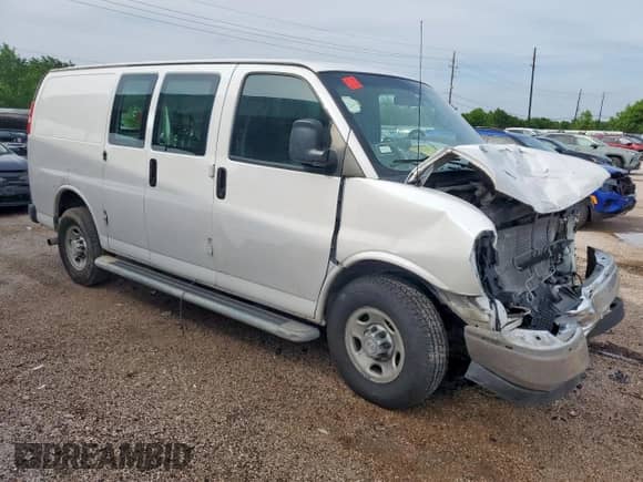 2019 Chevrolet Express Cargo с VIN 1GCWGAFG5K1234096, выставлен на аукционе Copart как лот 58727925 с пробегом 178 704 миль миль и Списание • Salvage title. История ставок и продаж доступна на DreamBid. Изображение 4.