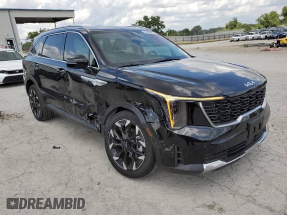 2025 Kia Sorento X-Line EX with VIN 5XYRHDJF8SG360608, listed as a Copart auction lot 65205815 with 2,444 mi miles and Salvage title. Bid and sale history available at DreamBid. Image 4.