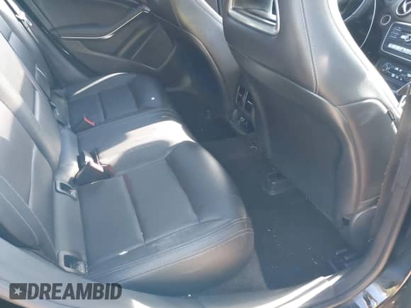 2018 Mercedes-Benz CLA 250 с VIN WDDSJ4EB4JN510532, выставлен на аукционе IAAI как лот 43128406 с пробегом 161 991 миль миль и . История ставок и продаж доступна на DreamBid. Изображение 8.