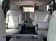 2022 Chevrolet Suburban с VIN 1GNSKDKL5NR276430, выставлен на аукционе Copart как лот 70253645 с пробегом 58 277 миль миль и Списание • Salvage title. История ставок и продаж доступна на DreamBid. Изображение 10.