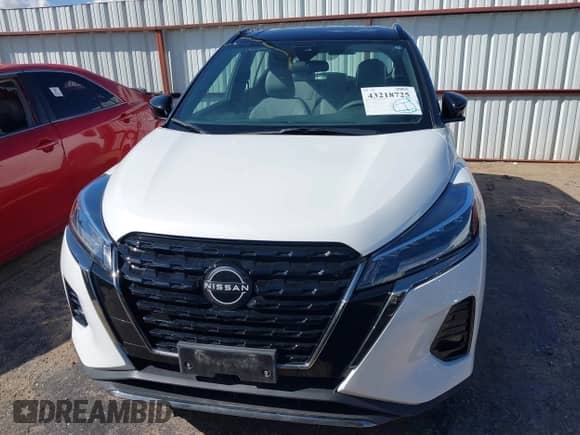 2023 Nissan Kicks SR with VIN 3N1CP5DV2PL509485, listed as a IAAI auction lot 43218725 with 34,491 mi miles and . Bid and sale history available at DreamBid. Image 12.