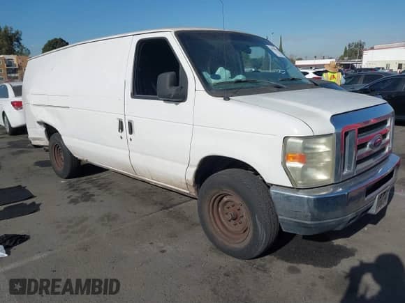 2009 Ford Econoline Cargo с VIN 1FTNS24L09DA01607, выставлен на аукционе IAAI как лот 41198171 с пробегом 269 552 миль миль и . История ставок и продаж доступна на DreamBid. Изображение 1.