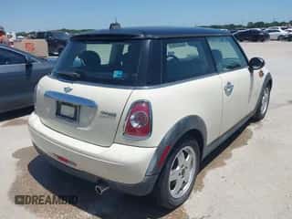 2011 MINI Hardtop with VIN WMWSU3C54BT184170, listed as a IAAI auction lot 42506751 with 53,803 mi miles and . Bid and sale history available at DreamBid. Image 4.