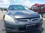 2006 Honda Accord EX с VIN 1HGCM567X6A032378, выставлен на аукционе IAAI как лот 42737942 с пробегом 258 297 миль миль и . История ставок и продаж доступна на DreamBid. Изображение 12.