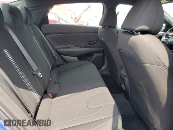 2025 Hyundai Elantra Blue z VIN KMHLM4DJ1SU126273, wystawiony jako Copart lot #69072235 z przebiegiem 32 mil mil oraz Szkoda całkowita • Salvage title. Historia ofert i sprzedaży dostępna na DreamBid. Obrazek 10.