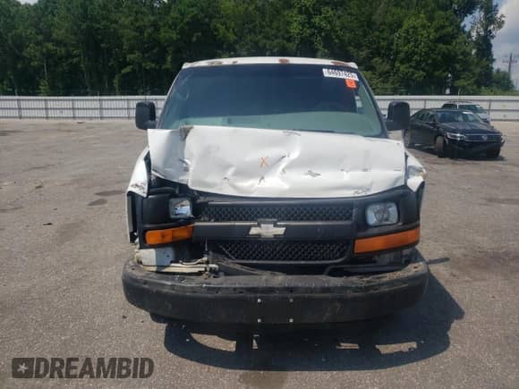 2009 Chevrolet Express Cargo с VIN 1GCFG15X591121681, выставлен на аукционе Copart как лот 64697425 с пробегом 265 139 миль миль и Списание • Salvage title. История ставок и продаж доступна на DreamBid. Изображение 5.