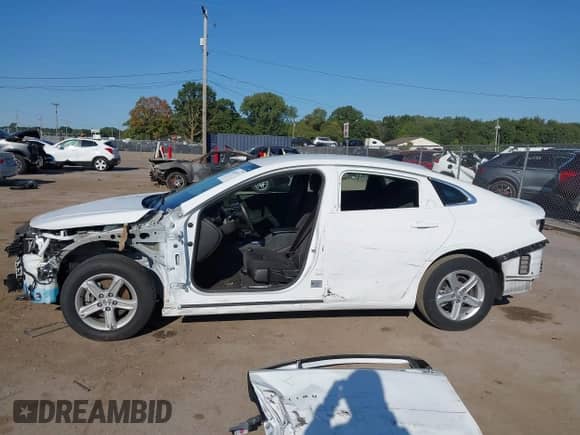 2023 Chevrolet Malibu LS с VIN 1G1ZB5ST6PF118088, выставлен на аукционе IAAI как лот 43167937 с пробегом 18 735 миль миль и . История ставок и продаж доступна на DreamBid. Изображение 15.