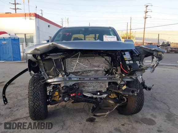 2021 Chevrolet Colorado 4WD ZR2 with VIN 1GCRTEE14M1210503, listed as a IAAI auction lot 41192845 with 2,634 mi miles and . Bid and sale history available at DreamBid. Image 13.