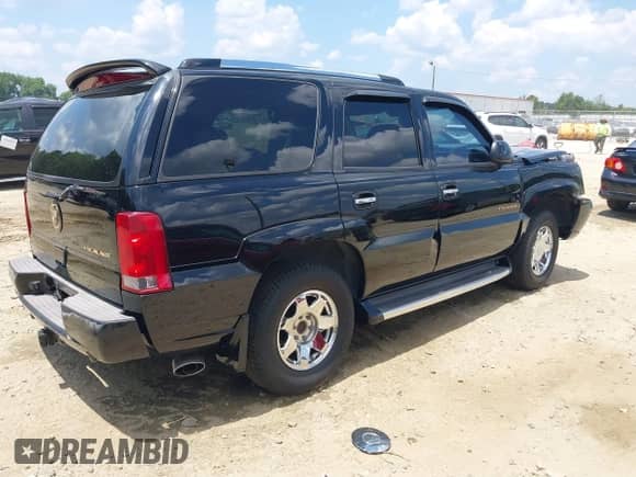 2004 Cadillac Escalade with VIN 1GYEK63NX4R198723, listed as a IAAI auction lot 42699272 with 207,301 mi miles and . Bid and sale history available at DreamBid. Image 4.