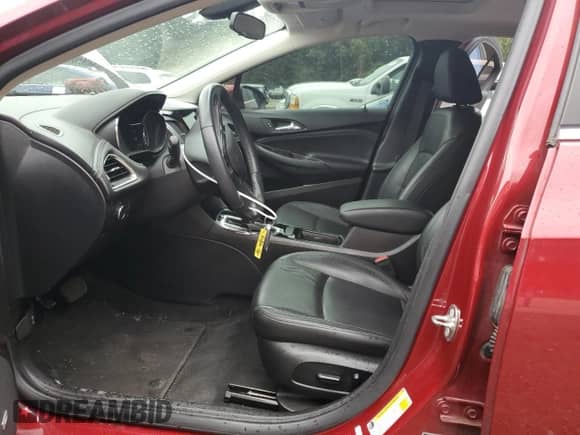 2018 Chevrolet Cruze LT z VIN 1G1BH5SE4J7233601, wystawiony jako Copart lot #72190954 z przebiegiem 88 940 mil mil oraz Szkoda całkowita • Salvage title. Historia ofert i sprzedaży dostępna na DreamBid. Obrazek 7.