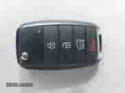 2020 Kia Sorento LX with VIN 5XYPG4A32LG642891, listed as a IAAI auction lot 42035551 with 32,052 mi miles and . Bid and sale history available at DreamBid. Image 11.