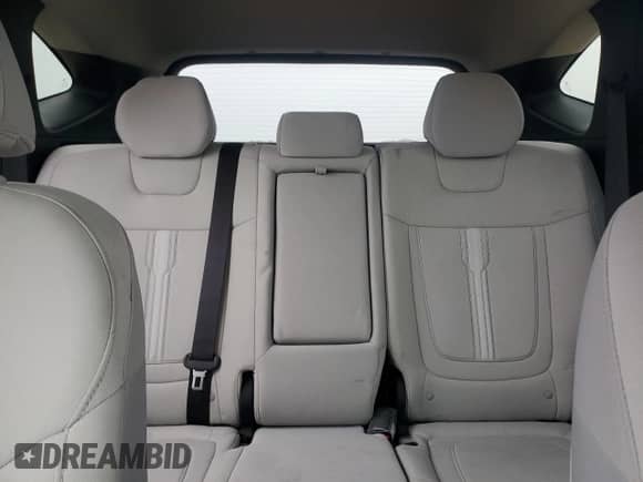 2025 Hyundai Tucson SEL with VIN 5NMJBCDE8SH449693, listed as a Copart auction lot 71796485 with 7,447 mi miles and Salvage title. Bid and sale history available at DreamBid. Image 10.