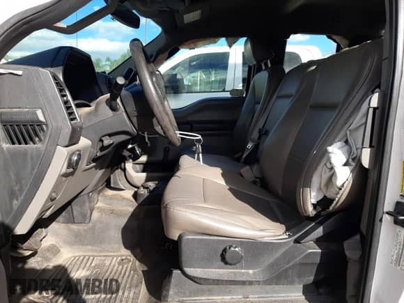 2019 Ford F-250 XL с VIN 1FT7X2A68KEE26789, выставлен на аукционе Copart как лот 46466705 с пробегом 85 996 миль миль и Списание • Salvage title. История ставок и продаж доступна на DreamBid. Изображение 7.