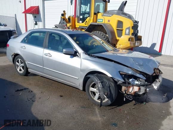 2003 Honda Accord EX z VIN 1HGCM55623A044884, wystawiony jako IAAI lot #41390454 z przebiegiem 409 567 mil mil oraz . Historia ofert i sprzedaży dostępna na DreamBid. Obrazek 1.