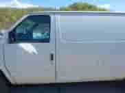 2002 Ford Econoline Cargo with VIN 1FTRE14252HB78677, listed as a IAAI auction lot 42067009 with 134,596 mi miles and . Bid and sale history available at DreamBid. Image 6.