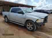 2017 Ram 1500 Big Horn z VIN 1C6RR6LT7HS610281, wystawiony jako Copart lot #67883985 z przebiegiem 230 746 mil mil oraz Szkoda całkowita • Salvage title. Historia ofert i sprzedaży dostępna na DreamBid. Obrazek 4.