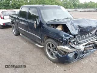 2005 GMC Sierra 1500 SLE with VIN 2GTEK13T951298250, listed as a IAAI auction lot 42376133 with Not provided miles and . Bid and sale history available at DreamBid. Image 1.