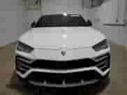 2019 Lamborghini Urus with VIN ZPBUA1ZL7KLA03750, listed as a Copart auction lot 75397654 with Not provided miles and Salvage title. Bid and sale history available at DreamBid. Image 5.