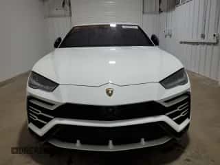 2019 Lamborghini Urus with VIN ZPBUA1ZL7KLA03750, listed as a Copart auction lot 75397654 with Not provided miles and Salvage title. Bid and sale history available at DreamBid. Image 5.