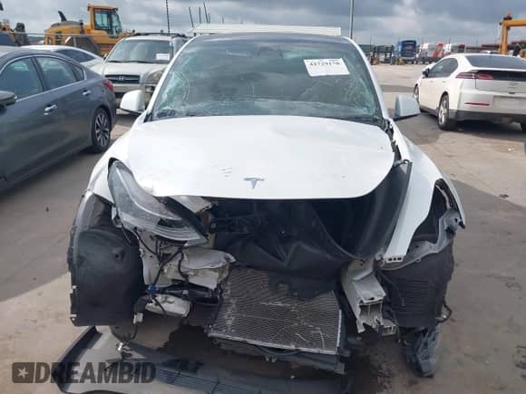 2023 Tesla Model Y Long Range с VIN 7SAYGDEE2PA071402, выставлен на аукционе IAAI как лот 42729170 с пробегом 31 865 миль миль и . История ставок и продаж доступна на DreamBid. Изображение 13.