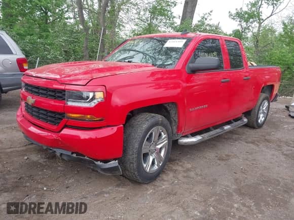 2017 Chevrolet Silverado 1500 Custom с VIN 1GCVKPEC4HZ273400, выставлен на аукционе IAAI как лот 42161109 с пробегом 177 000 миль миль и . История ставок и продаж доступна на DreamBid. Изображение 2.