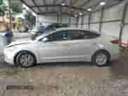 2018 Hyundai Elantra SE с VIN 5NPD74LF3JH275550, выставлен на аукционе IAAI как лот 42718218 с пробегом 99 578 миль миль и . История ставок и продаж доступна на DreamBid. Изображение 14.