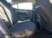 2020 Hyundai Elantra Value Edition z VIN KMHD84LF8LU105217, wystawiony jako Copart lot #82628985 z przebiegiem 11 653 mil mil oraz Szkoda całkowita • Salvage title. Historia ofert i sprzedaży dostępna na DreamBid. Obrazek 10.