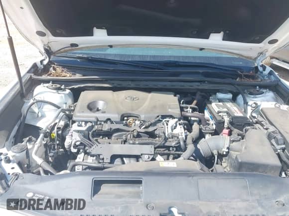 2020 Toyota Camry LE z VIN 4T1L11AK2LU999293, wystawiony jako IAAI lot #43202655 z przebiegiem 52 070 mil mil oraz . Historia ofert i sprzedaży dostępna na DreamBid. Obrazek 10.