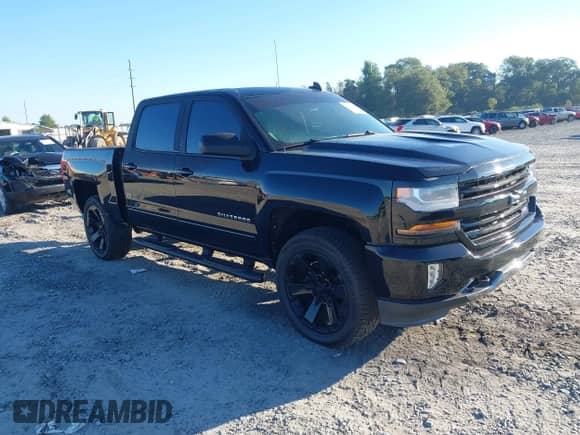 2018 Chevrolet Silverado 1500 LT z VIN 3GCUKRECXJG276511, wystawiony jako IAAI lot #43460009 z przebiegiem 151 453 mil mil oraz . Historia ofert i sprzedaży dostępna na DreamBid. Obrazek 1.